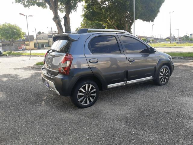 MEGA OFERTA ETIOS CROSS 1.5 R$ 30.900,00. Rafa Veiculos falar Eric * - Foto 2