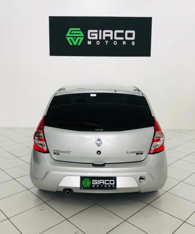 SANDERO 1.6 com suspenso e xenon Legalizado - Foto 6