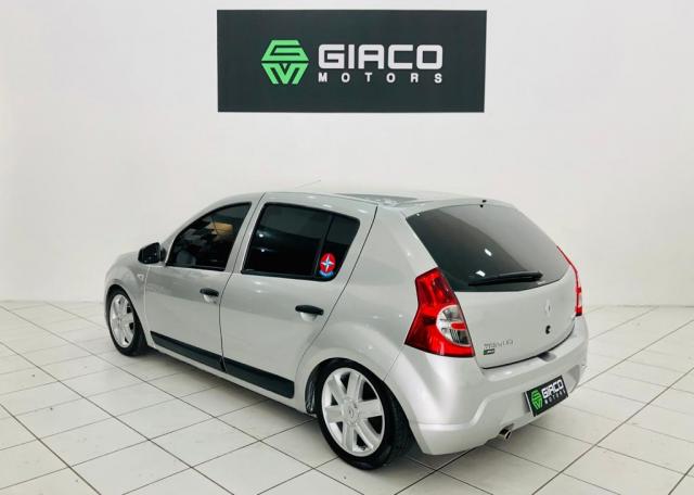 SANDERO 1.6 com suspenso e xenon Legalizado - Foto 5