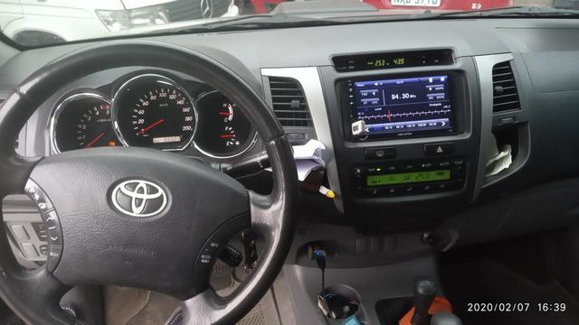 Vendo uma Hilux 2011 - Foto 4