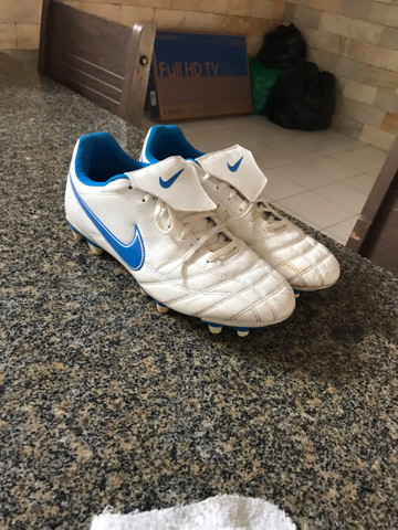 chuteira nike retro