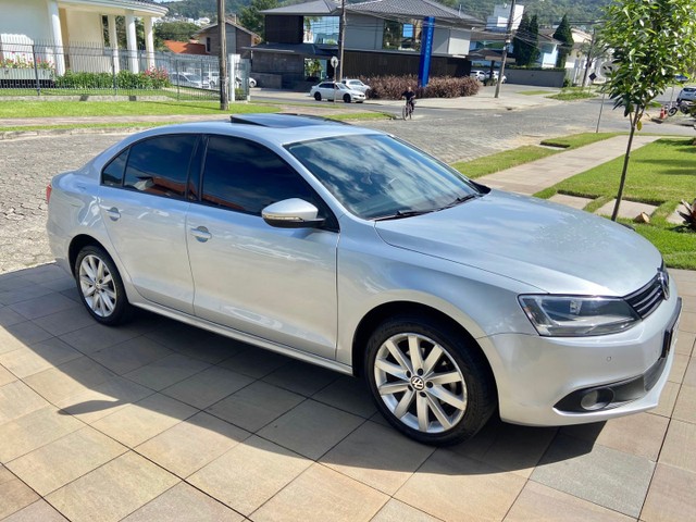 JETTA CONFORTLINE SIMPLESMENTE IMPECÁVEL!