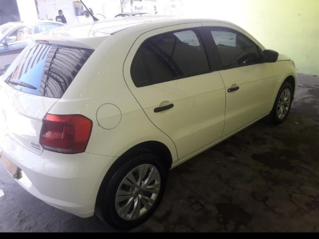 VOLKSWAGEN GOL