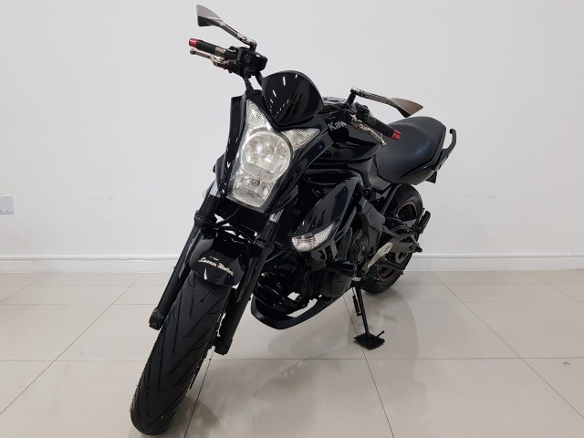 KAWASAKI ER-6N 650 2010 PRETA