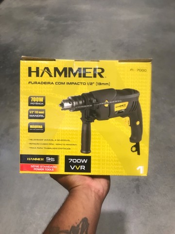 Furadeira Hammer 700w 