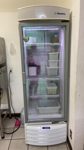 Forno inox e geladeira expositor  - Foto 6