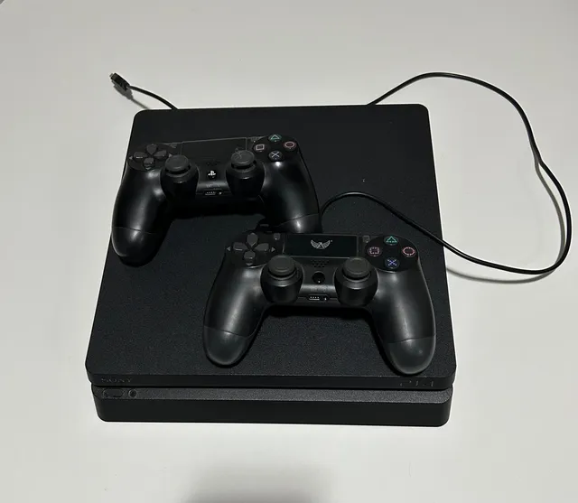 CONSOLA PLAYSTATION 4 Slim 1TB Negro Segunda Mano EUR 199,90 - PicClick FR