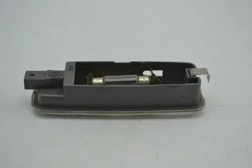 Luz Luminaria Cortesia Para Sol Quebra Sol Audi A3 1997 - Foto 3