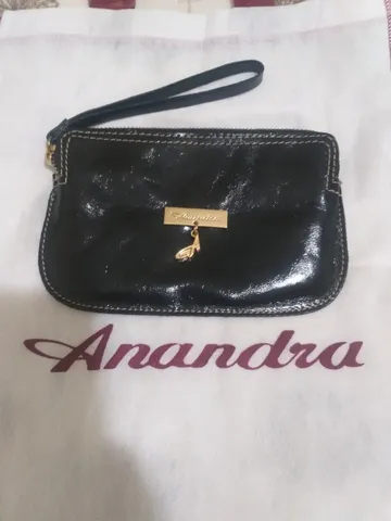 Anandra - A bolsa DANI é super versátil. Pode ser usada com alça