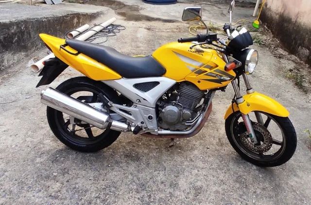 HONDA - CBX 250 TWISTER - 2007/2007 - Amarela - R$ 8.500,00