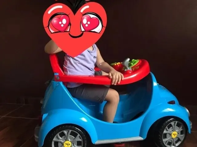 Triciclo Infantil Calesita Moto Uno - 2 em 1 - Pedal e Passeio com Aro -  Rosa L
