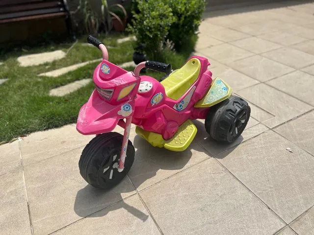 Triciclo Rosa Moto Elétrica Infantil Brinquedo Menina Xt3 6v