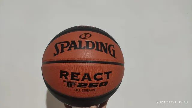 Bola de Basquete Spalding React Tf250 Fiba