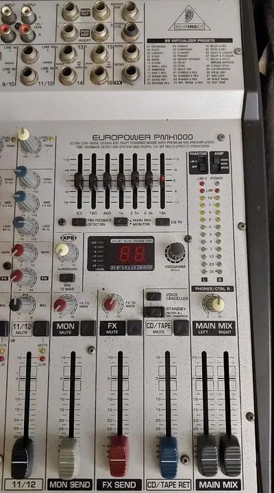 Mesa Behringer europower PMX1000 Amplificada - Foto 5