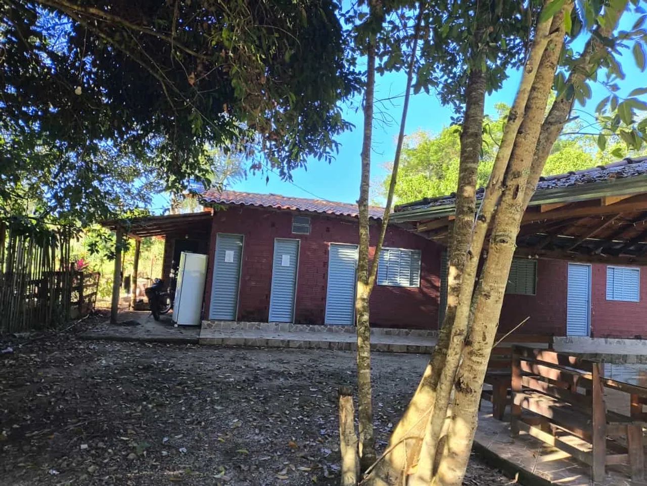 VENDO CHÁCARA EM PLANALMIRA COM CORREGO  - Foto 4