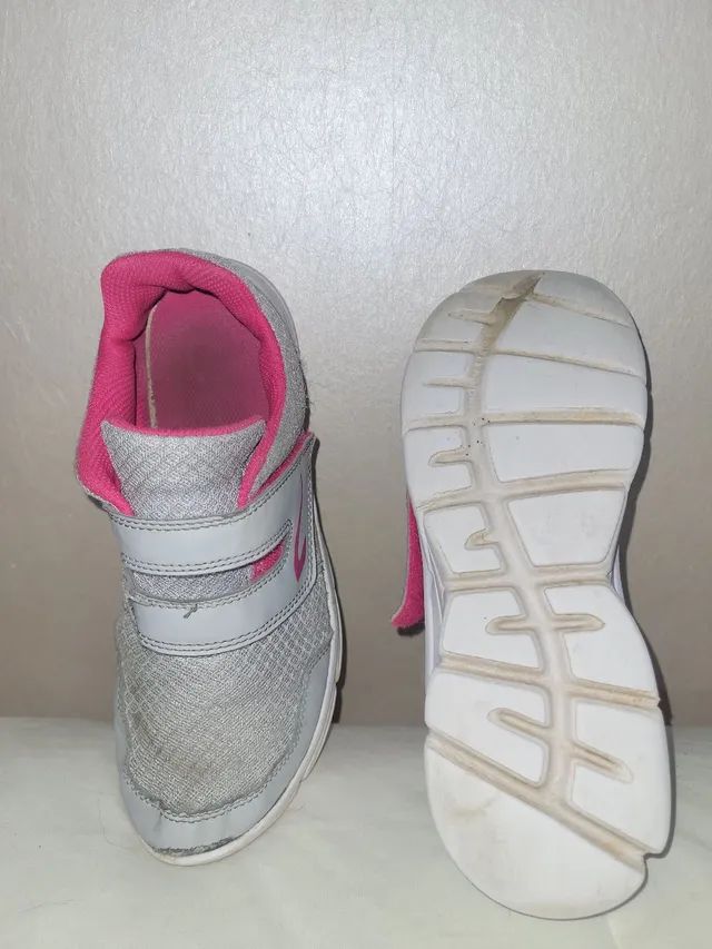 tênis decathonl  com velcro N°34 - Foto 3