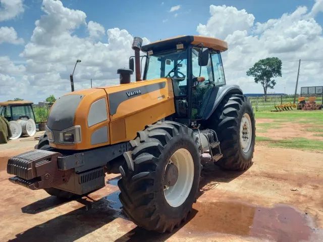 Trator Valtra BH 180 - Ano 2010, 12.700h, Original, Ótimo Estado - Foto 3