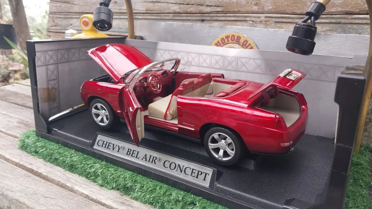 Miniatura de carro 1:18 Chevy Bel Air Concept - Foto 3