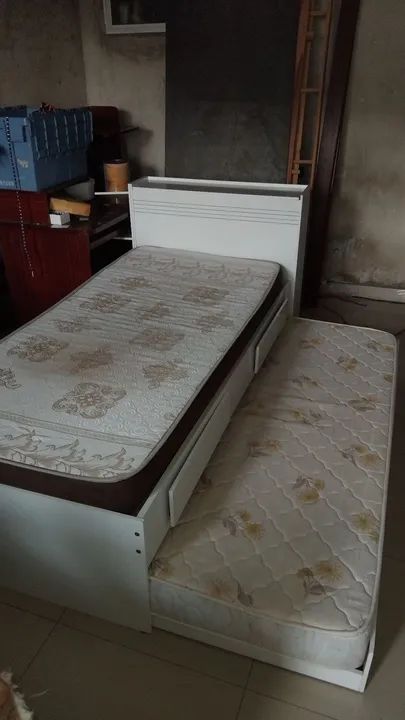 Bi cama com colchões  - Foto 2
