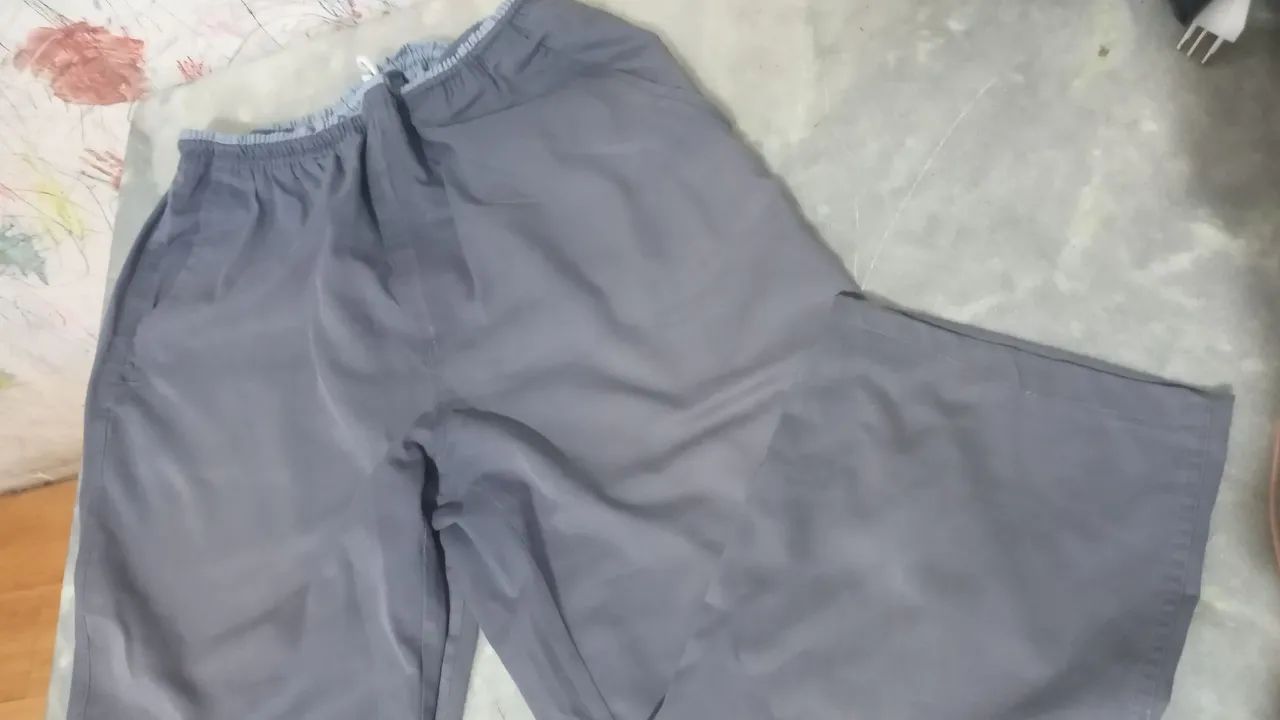 Calça masculina 