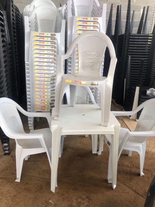 Jogo de mesas cadeira poltrona  - Foto 2