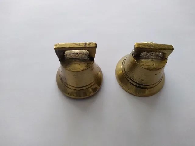 Sino Antigo de Bronze - Foto 2