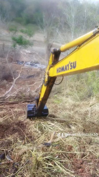 Escavadeira hidráulica Komatso PC 130