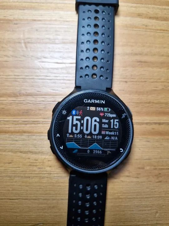 Garmin Forerunner 235