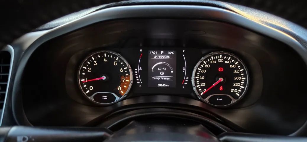 Jeep Renegade Longitude 1.8 4X2 Flex 16V Aut. 2020 - Foto 3