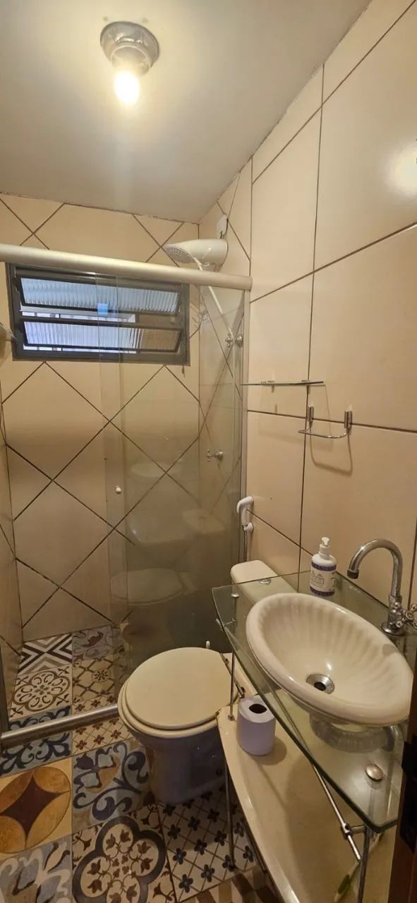 715 norte apartamento 2 quartos asa norte escada sem garagem não paga taxa de condominio - Foto 4