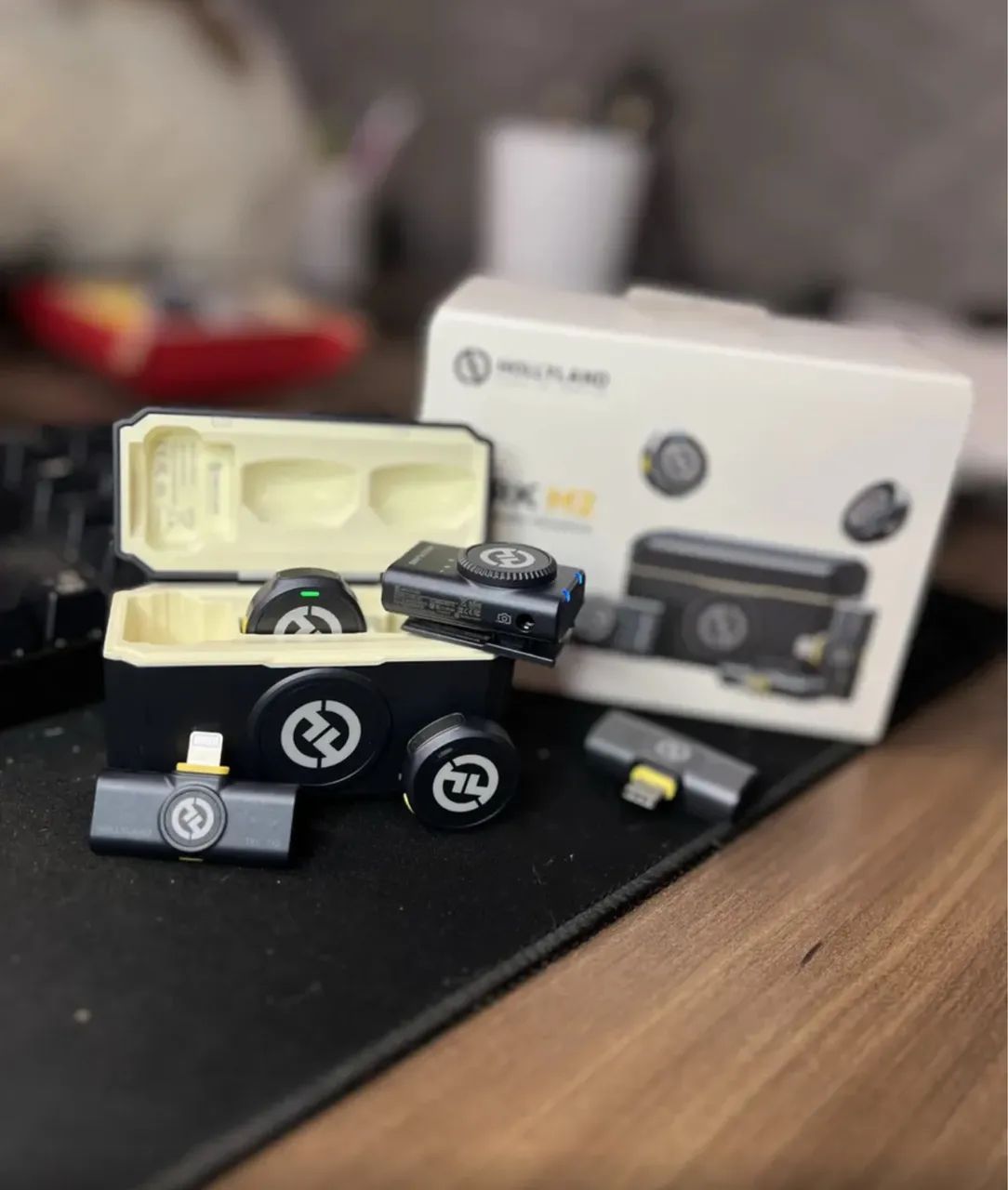 Hollyland Lark M2 Duo Combo Dual Microphone for 2 People USB-C, Lightning and Camera Black64197830438019120