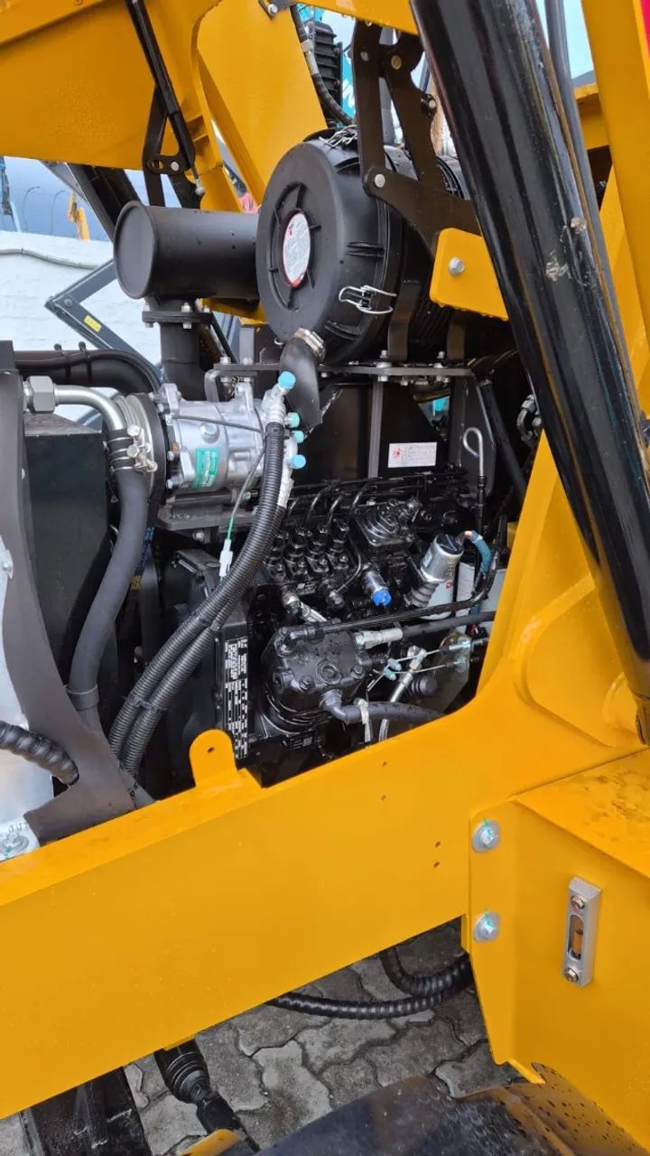 Retroescavadeira CPM 3X Zero - Foto 5