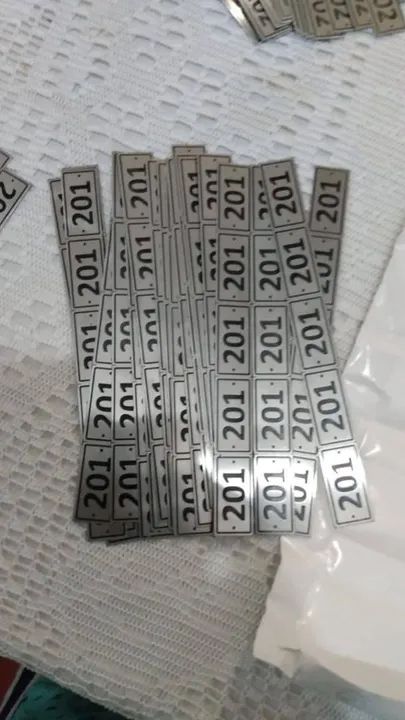 Placa de identificação