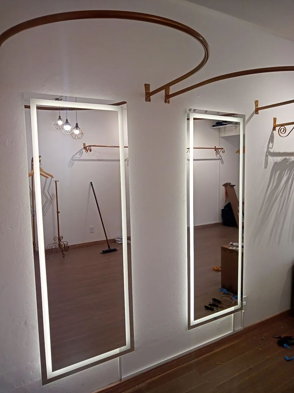 Espelhos com LED para Loja - Design Moderno - Foto 3