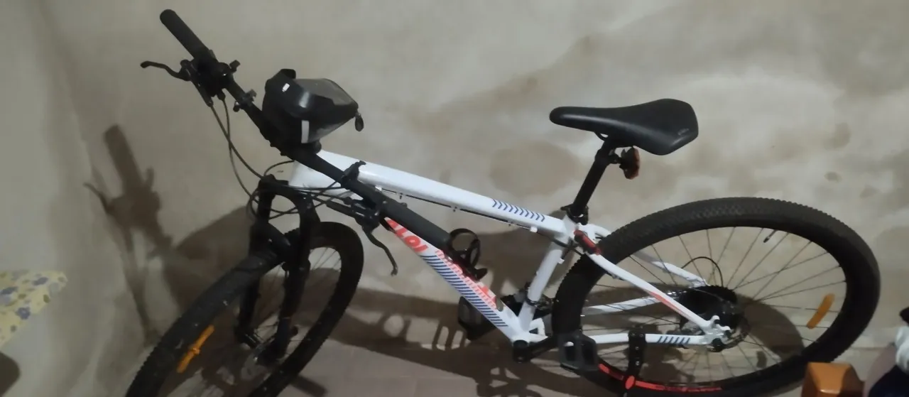 Bicicleta Mountain Bike Aro 26
