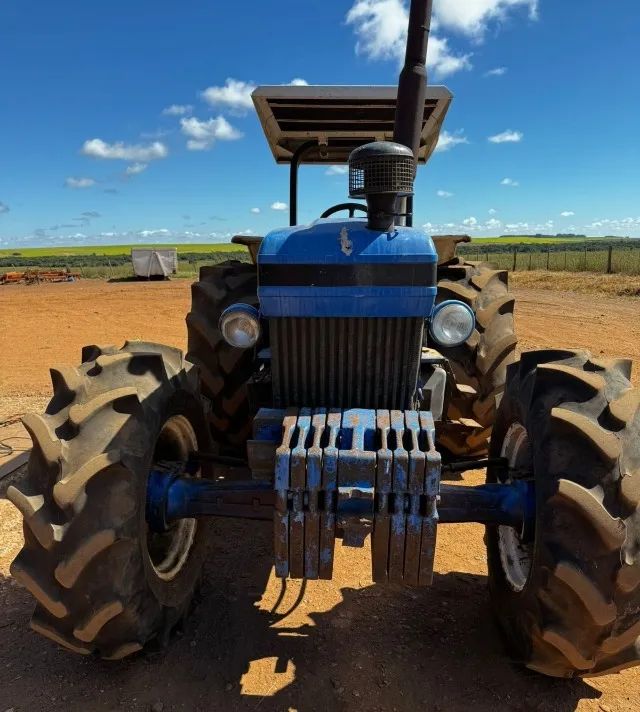 Trator New Holland 8030 - Foto 4