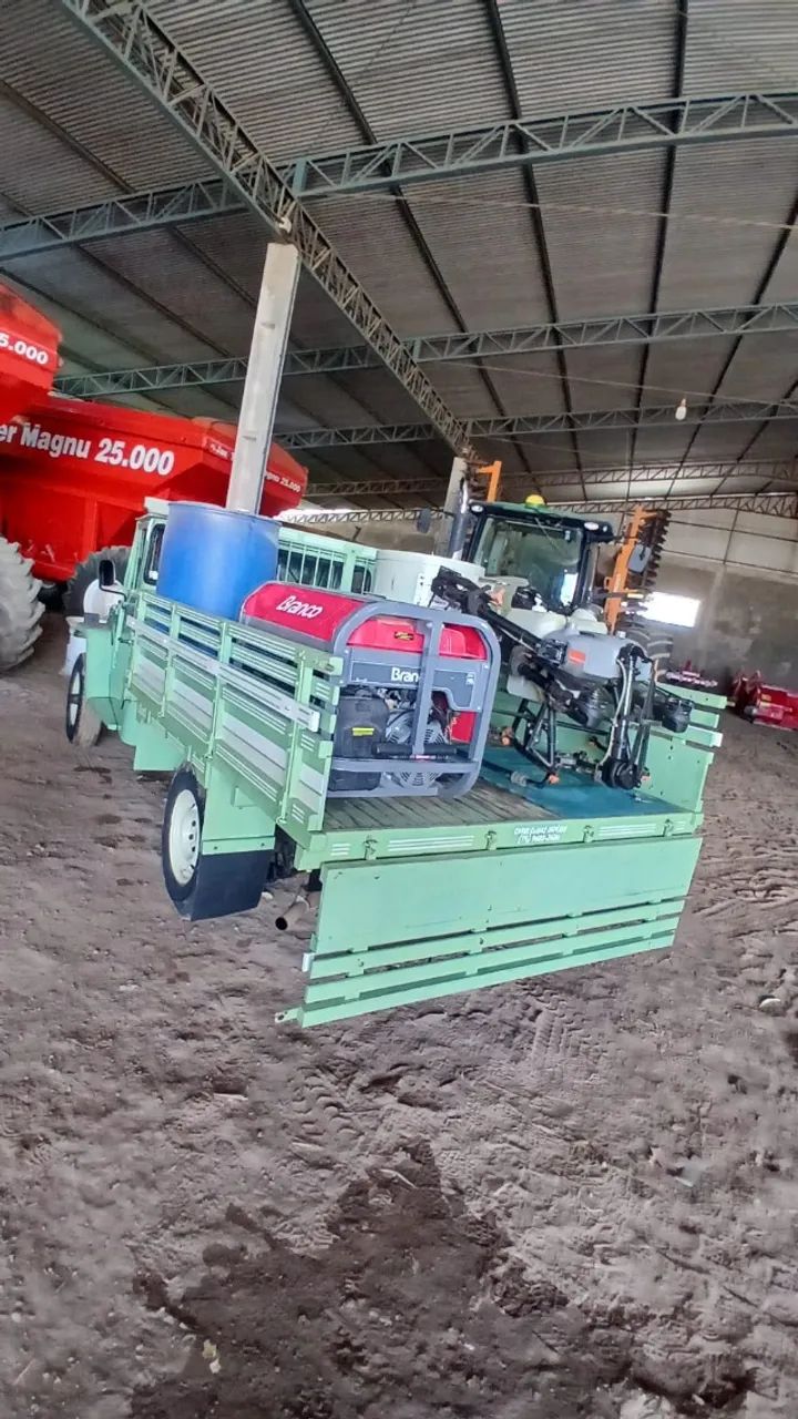 Drone de pulverização agrícola  - Foto 2