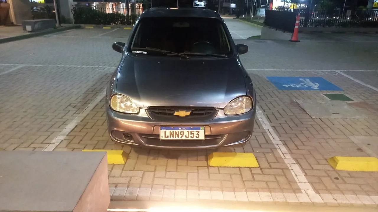 Corsa Classic ano 2001