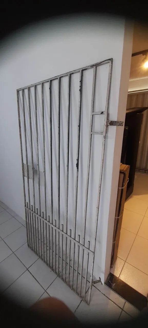 Solid iron gate + accessories64297083321090123