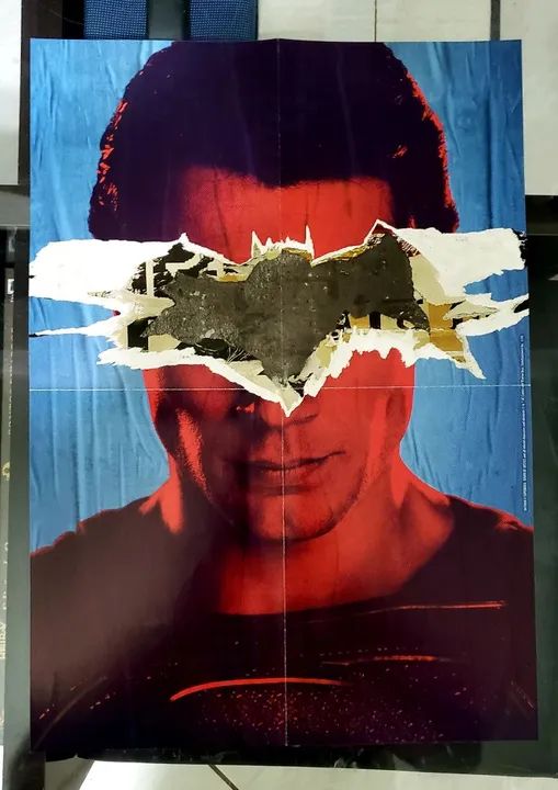 HQs Superman - Lendas do Homem de Aço + poster  - Foto 5