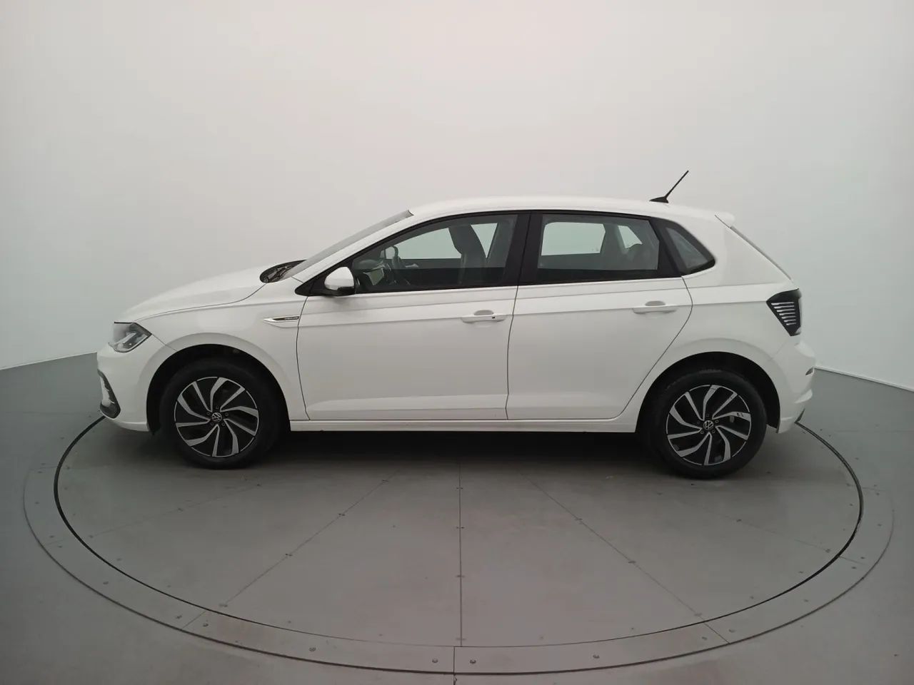 Volkswagen Polo 2024 1.0 170 tsi highline automático - Foto 2
