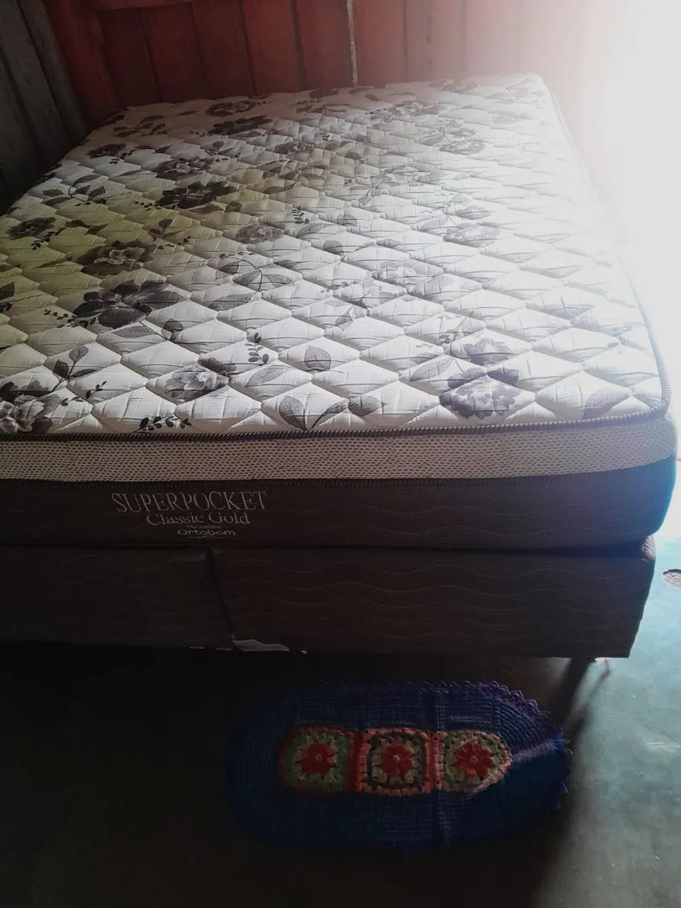 Cama Box SuperPocket Classic Gold Ortobom