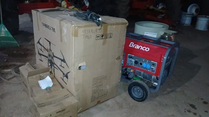 Drone de pulverização agrícola  - Foto 3