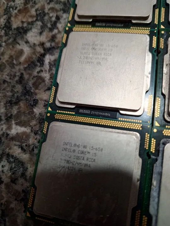 Lote de 8 Processadores Intel i5 650 1 tb  - Foto 2