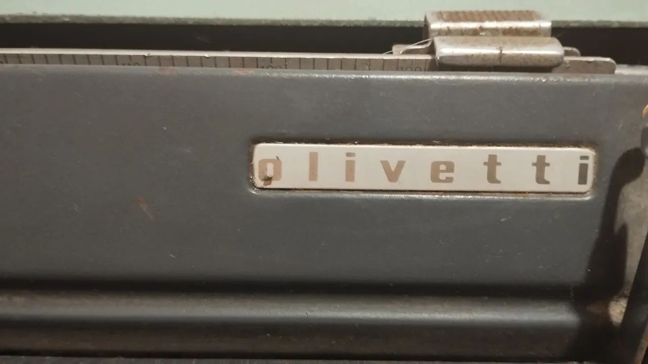 Máquina de Escrever Olivetti Lexikon 80 - Foto 2