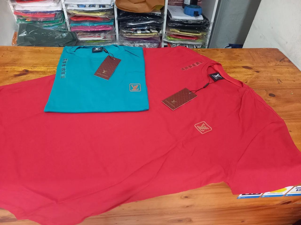 Camisas várias marcas - várias corese - Tamanhos M - Foto 4