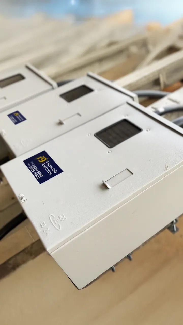 Poste de Luz - Padrão Copel - Foto 4