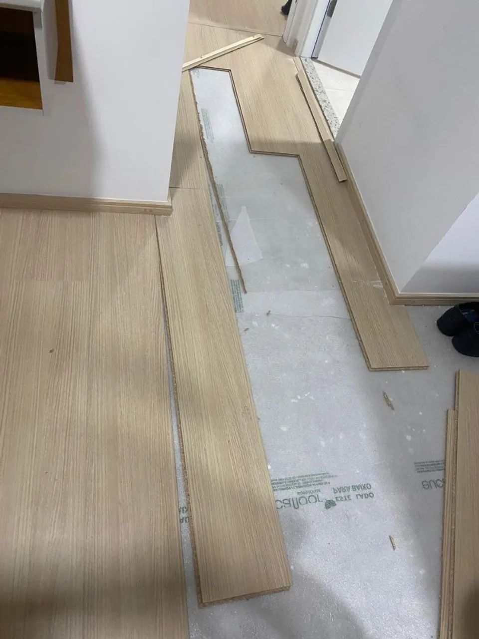 40 M piso Laminado Eucafloor - Foto 2