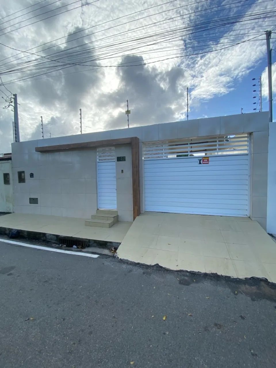 Casa no conjunto Venuzia Franco 
