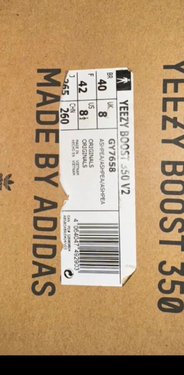 YEEZY 350v2 - tamanho 40 - Foto 3